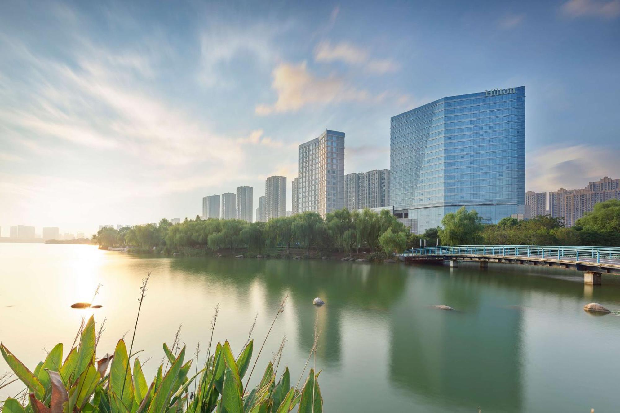 Hilton Suzhou Yinshan Lake Hotell Eksteriør bilde